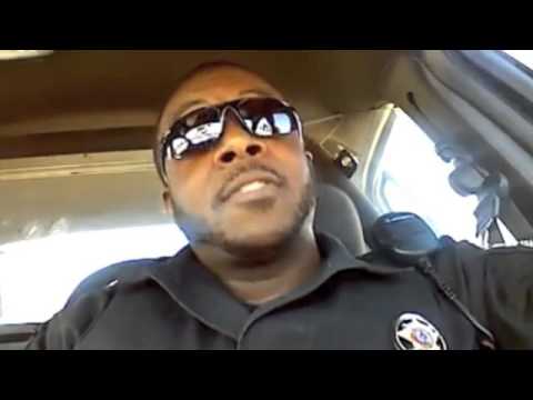 Black Police Officer Records Message to Ferguson From Inside Patrol Car