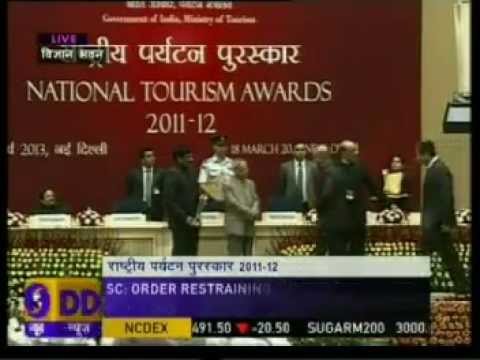 The Oberoi, New Delhi receives the National Tourism Award 2011 - 2012