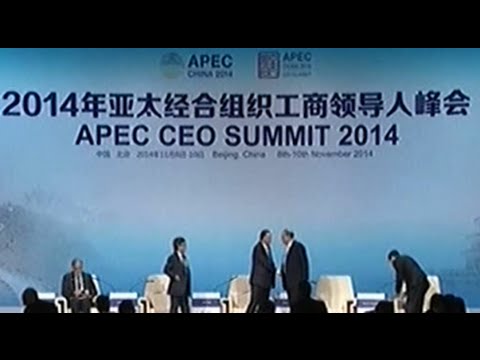 APEC CEO SUMMIT 2014 Presiden Of Indonesia Joko Widodo JOKOWI in Beijing China