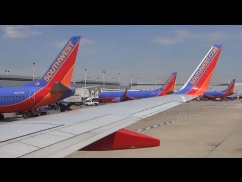 Southwest Airlines Boeing 737-700 Takeoff -- Chicago Midway Airport KMDW / MDW + Enroute to LAX