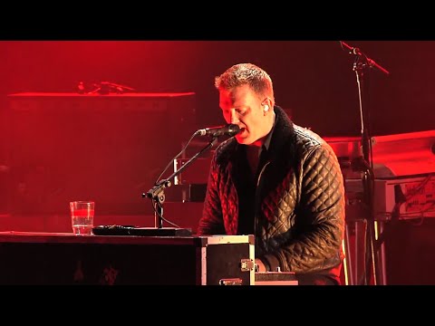 Queens of the Stone Age - Rock en Seine 2014 (Full concert) HD