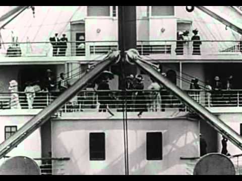 Titanic departure (real video 1912)