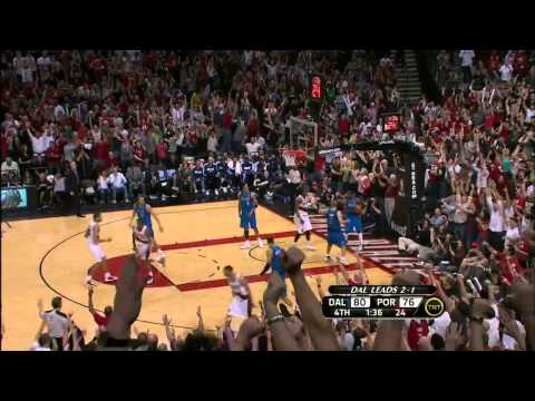 Brandon Roy leads the comeback vs Mavs (2011 Playoffs G4) - Reupload