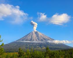 Gunung Semeru Mahameru