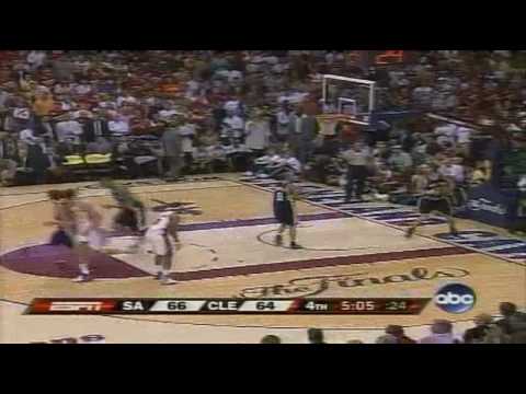 2007 NBA Finals Spurs vs Cavs Game 4 Part 11