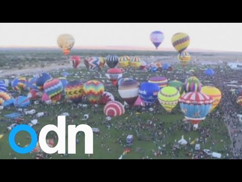 World's largest hot-air balloon festival gets underway in Albuquerque, USA