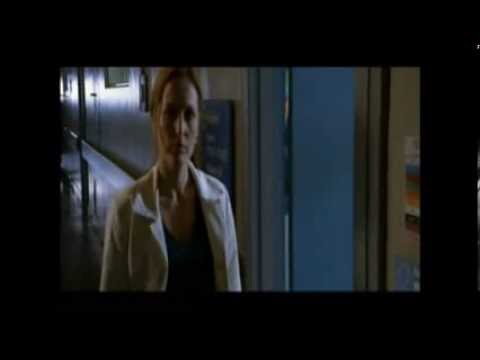 Gillian Anderson - BLOOPERS