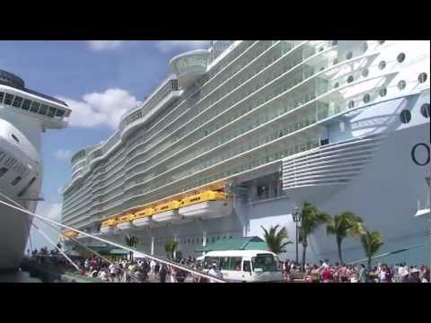 Tour of the world's most luxurious cruise ship the Oasis of the Seas