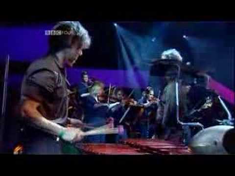 David Byrne - This Must Be The Place Live Jools Holland 2004