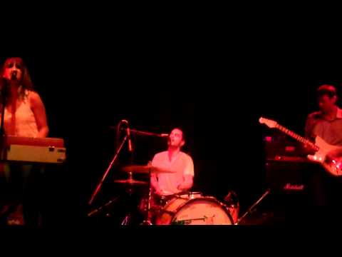 Times New Viking / Live at the Andy Warhol Museum [Part 3/3]