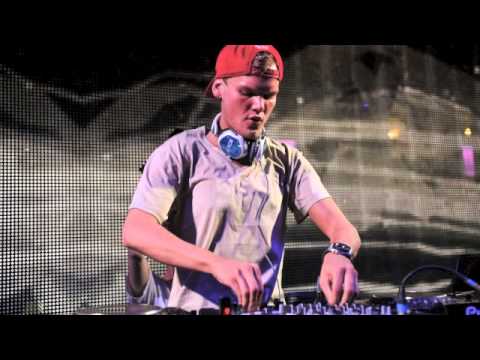 Best of Avicii Megamix 2014