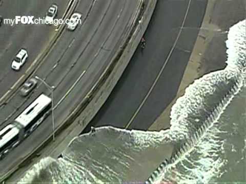 Dangerous Storm Surge Waves on Lake Michigan!!! Best Footage!!!