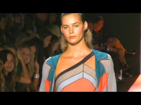 BCBG Max Azria Runway Show - New York Fashion Week Spring 2012 NYFW | FashionTV - FTV