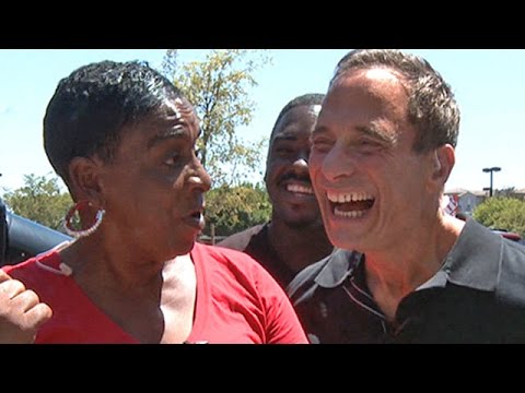 Auntie Fee, Viral Chicken Wings Chef, Cooks For TMZ