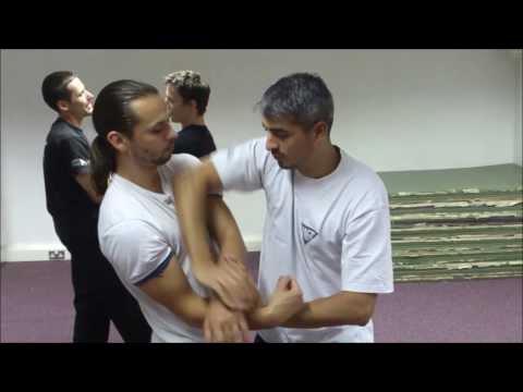 Wing Chun Self Defense Classes London at Moorgate Station - 10th video