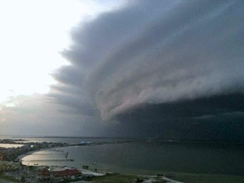 Hurricane Arthur Makes Landfall on US East Coast North Carolina : BREAKING NEWS