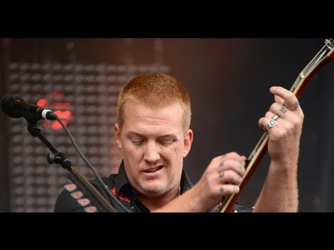 Queens of the Stone Age - Lollapalooza Chicago 2013 (Full concert 1080p)