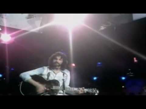 Cat Stevens- Father and Son (Live: 1971 and 2007)