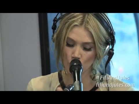 Delta Goodrem - 90s Medley (radio)