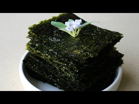 Korean style roasted seaweed (Gim-Gui: 김구이)