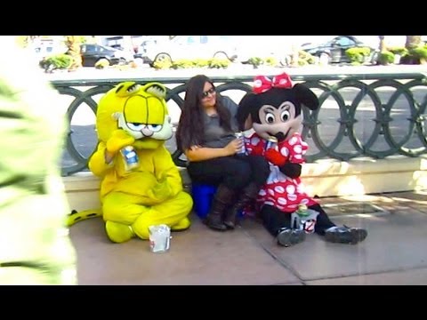 Garfield and Minnie Mouse on Crack - February 28, 2012 - itsJudysLife Vlog