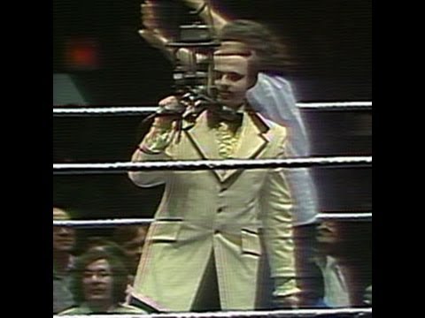 Howard Finkel makes his WWE debut in Madison Square Garden