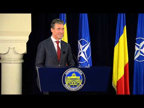 NATO Secretary General with President of Romania