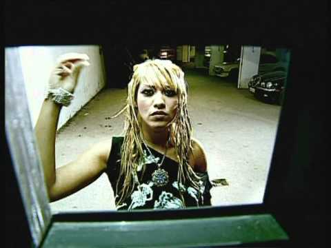 Gru ft. Irina 2Hot - Pravi Broj (BeoGard, 2004).mpg