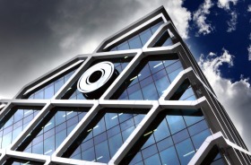 Macquarie Bank said some 6.8 million new shares were issued at a price of $73.50.