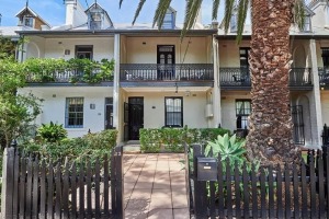 23 Collins Street, Surry Hills