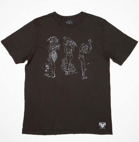 Sailor Jerry - Three Hulas on a black guys slim fit shirt - SALE