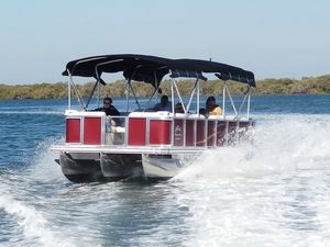 RUNAWAY BAY PONTOON BOATS