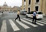 Islamic extremists had planned an attack against the Vatican in 2010 that was never carried out, an Italian prosecutor said Friday.