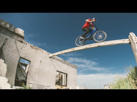 Danny MacAskill - Epecuén - 2014