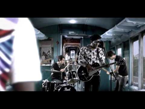 Bloc Party - I Still Remember [video]