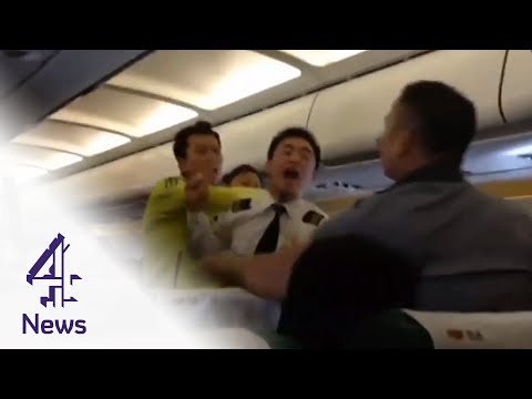 The Chinese tourists accused of bad behaviour in Thailand | Channel 4 News