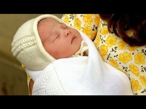 First glimpse of new royal princess | Royal baby: Princess presented to world