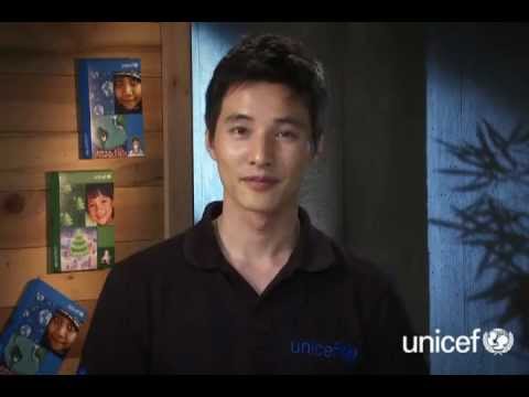 Won Bin for UNICEF - East Timor visit - public service Ad - clip 3