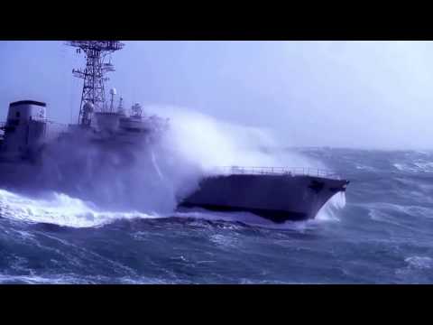 French Frigate Latouche-Tréville (D646) Vs Huge Storm