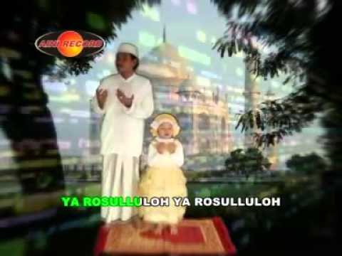 KH Anwar Zahid feat Mila - Sholawat Zaman Wis Akhir