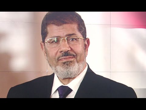 Court sentences Egypt’s ex-president Morsi to death