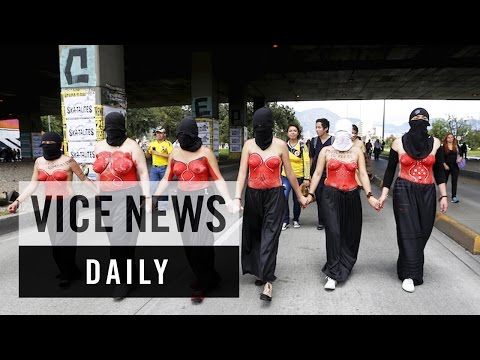 VICE News Daily: Striking Teachers March in Bogota