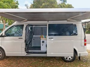 2010 T5 VW Transporter