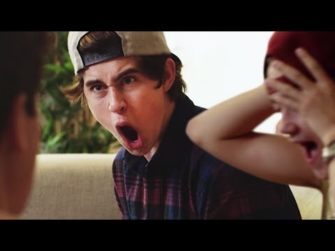 WORST ROOMMATE EVER | Nash & The Jacks