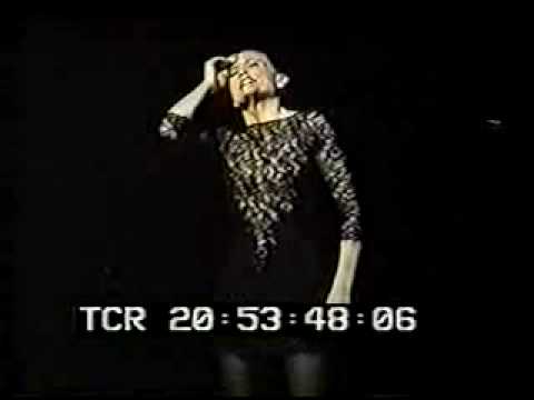 Ann Reinking Roxie Live