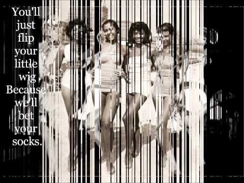 Teresa Brewer- A Sweet Old Fashioned Girl (Lyrics)