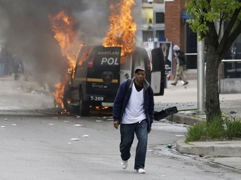 Breaking News: BALTIMORE PROTESTERS ATTACK POLICE -  POLICE BRUTALITY (Baltimore Protest / Riot)