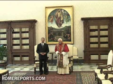 The Pope Meets the President of Seychelles