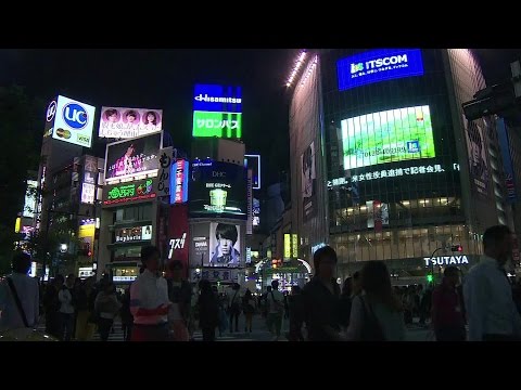 Japan lawmakers relax ban on club dancing after midnight