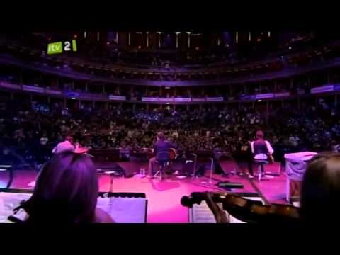 Noel Gallagher - Wonderwall Teenage Cancer Trust 2010